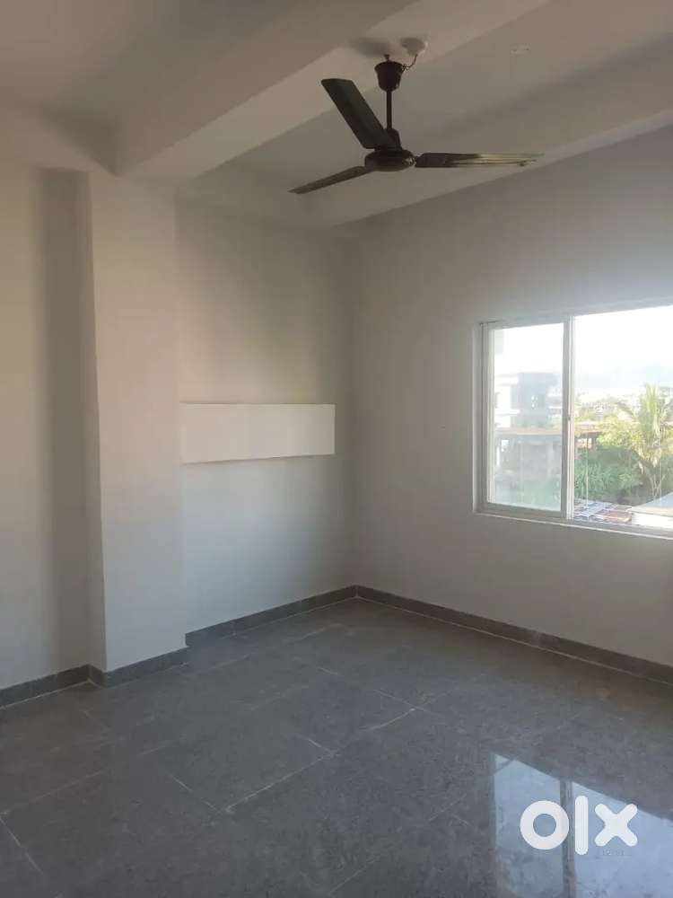 Two Room/Two Bhk available for Rent At Bikrampur, Krishna Nagar,11000
