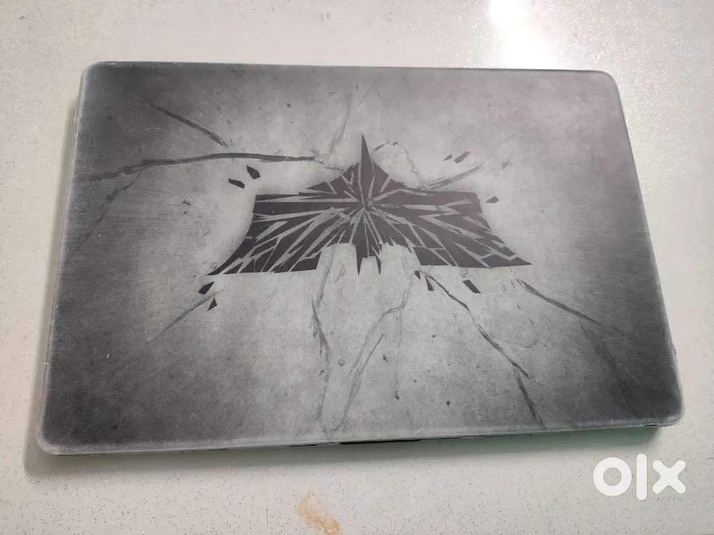 ASUS Vivobook AMD Ryzen 5 Quad Core AMD Ryzen 5 2500U