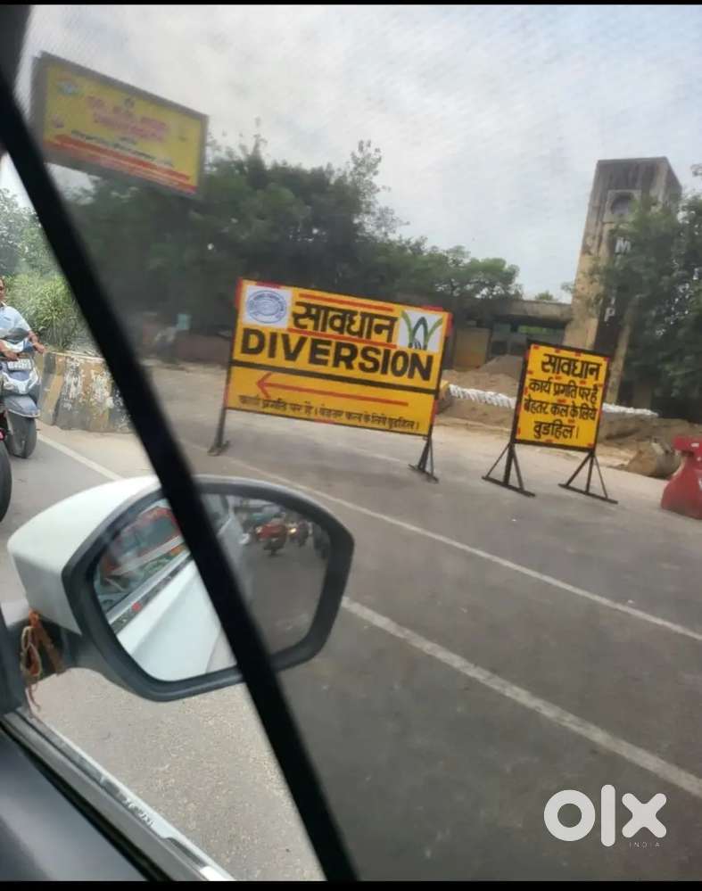 40ft road par Plot available for sale near sabji mandi good location