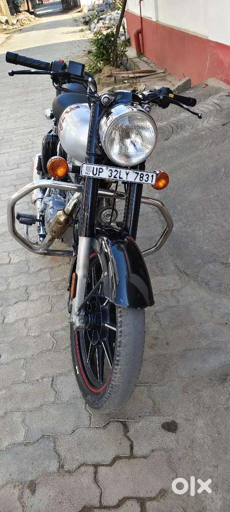 Royal enfield classic 350 grey colour