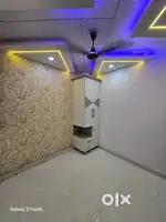 500 sq feet resale floor with bike parking near nawda metro loan