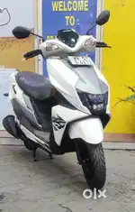 4 MONTH BT SUZUKI AVENIS 125 E20 RIDE CONNECT EDITION IN NEW CONDITION