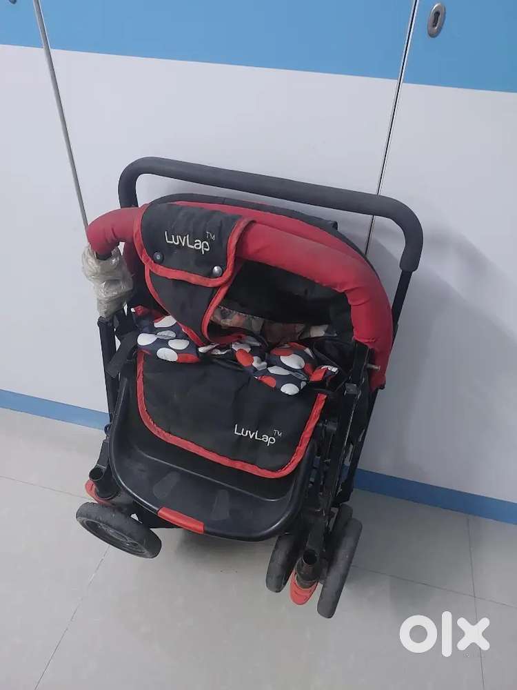 Sparingly used baby stroller for sale