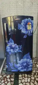 LLOYD refrigerator