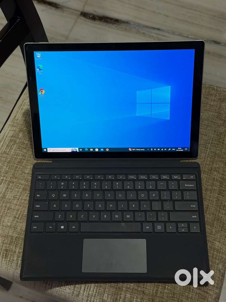 Microsoft Surface Pro Laptop/Tablet 5th Gen