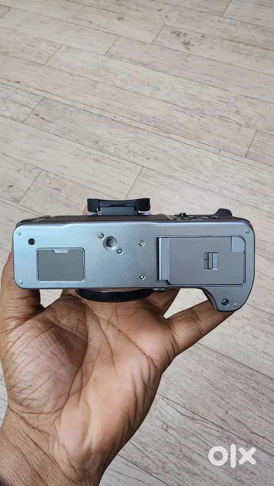 Fujifilm Xt4 with 16-80 lens