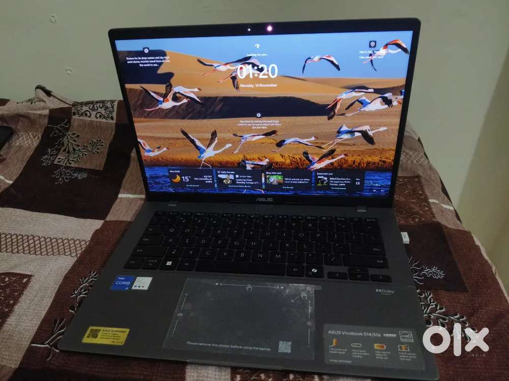 Asus Vivobook 2025 – Excellent Condition, Only 6 Months Old
