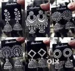 Earrings pack of six new pieces