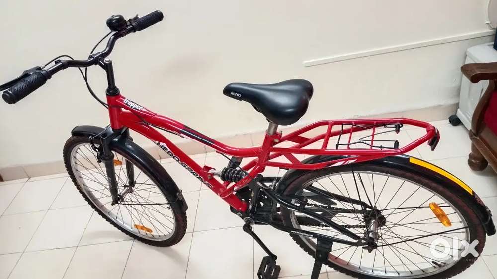 Hero Sport Cyle with Pump