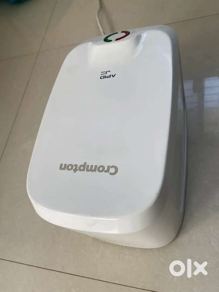 Crompton 3Litre geyser