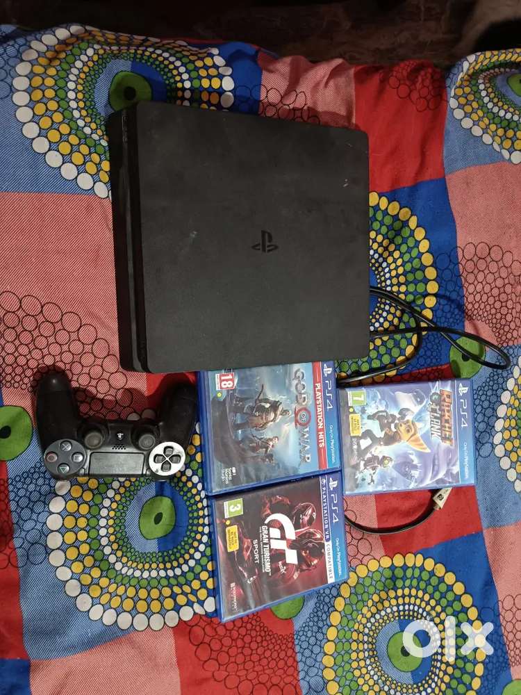 Playstation 4 1 tb variant