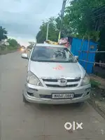 Toyota Innova 2005 Diesel 200000 Km Driven