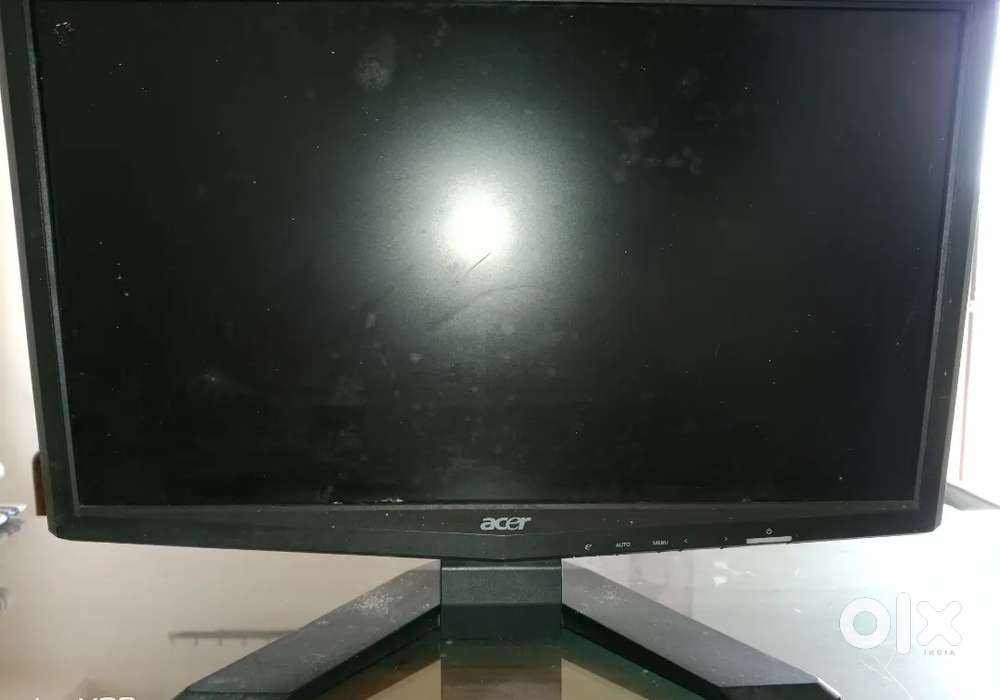 17.5  ACER LCD MONITOR FOR SALE