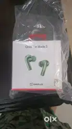OnePlus Buds 3 seal pack with bill
