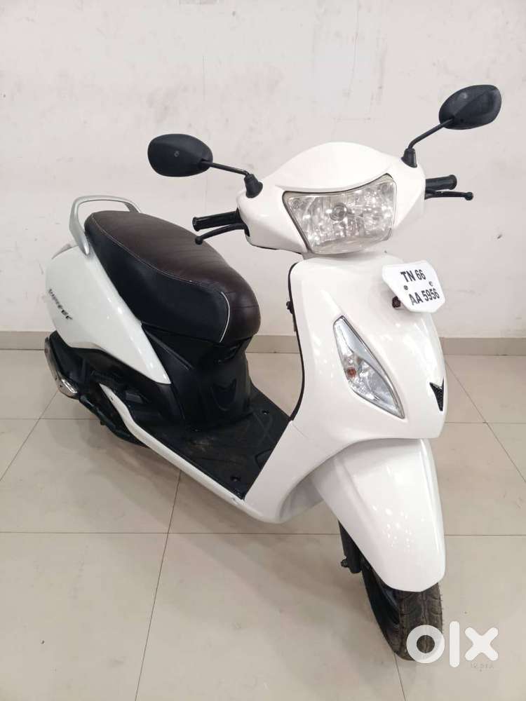 TVS JUPITER 2019 WHITE COLOUR
