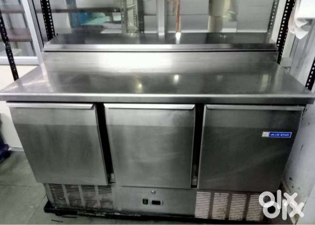 Salad Counter 3 door