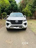 Toyota Fortuner 4X2 MT 2.8 Diesel, 2023, Diesel
