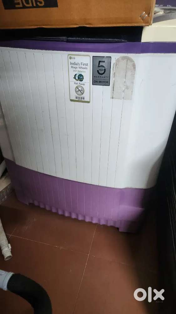 LG 8KG SEMI AUTOMATIC MACHINE