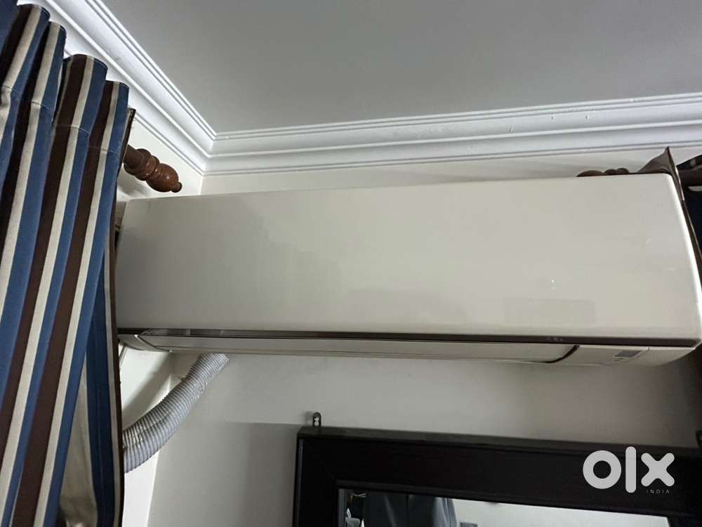 Daikin 1.5 ton split ac (non-inverter)