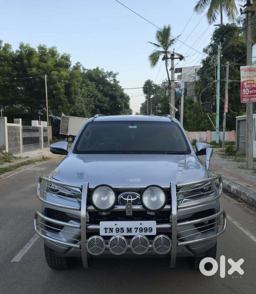 Toyota Fortuner 4X2 MT 2.8 Diesel, 2021, Diesel