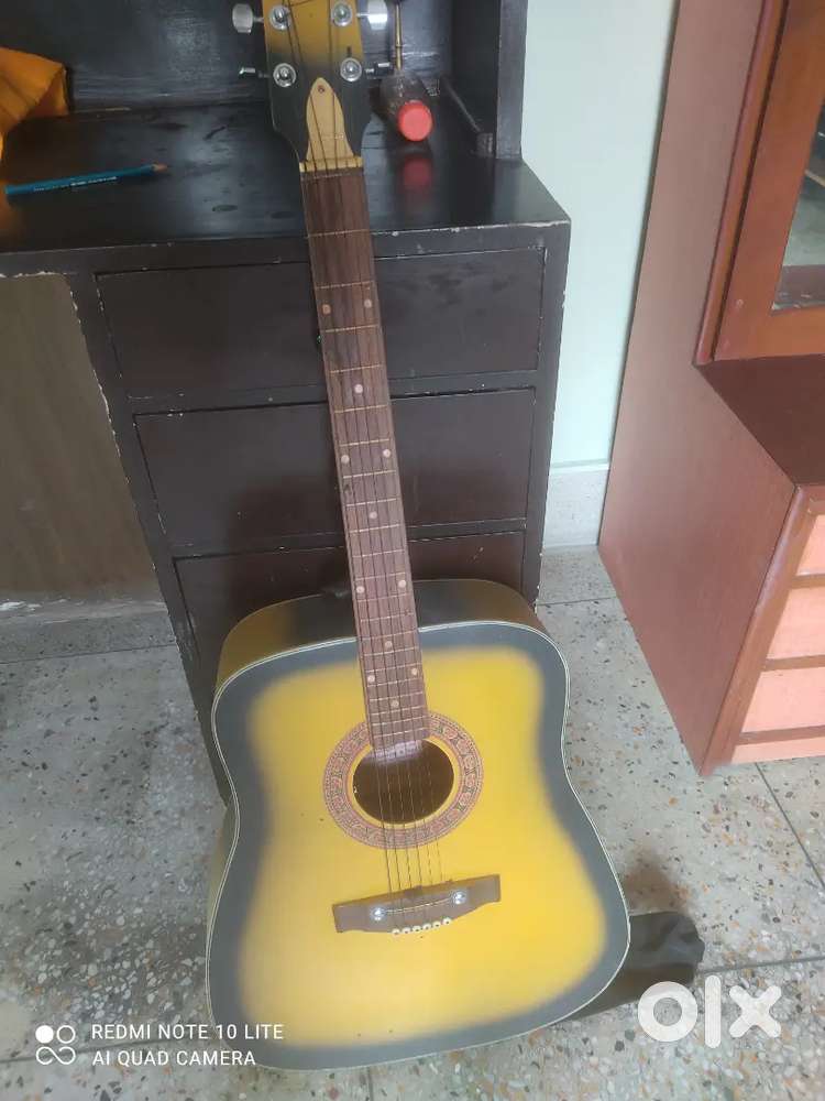 Guitar in good condition