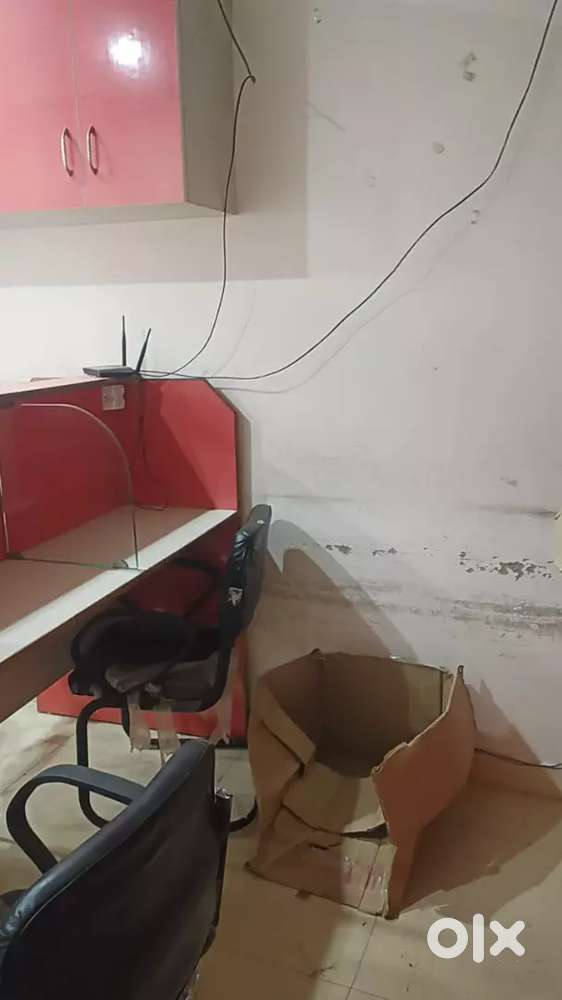 One cabin 30 seat furnished office rent in uttam nagar 35000 rs