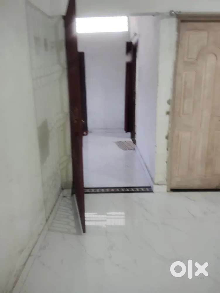 Only girls student or ladies employee allowed