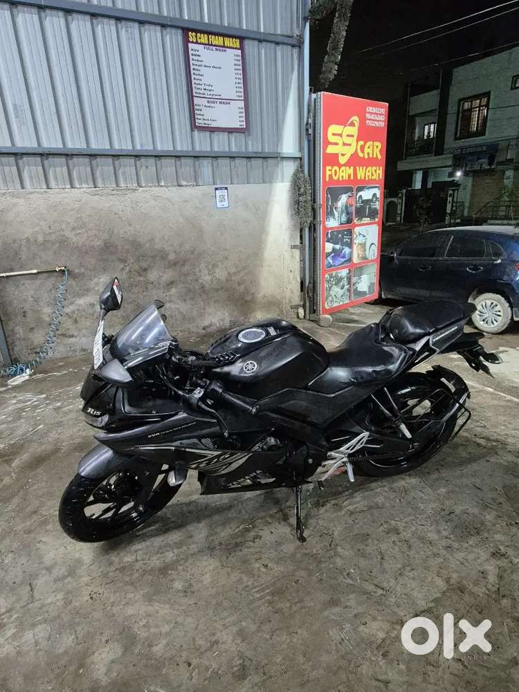 Yamaha R15 V3(matt black), Dual channel ABS, Lifetime Tax