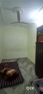 2 room set for rent