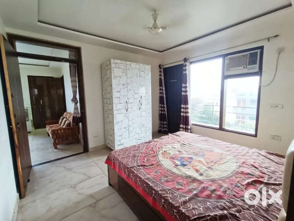 Seperate fully furnished