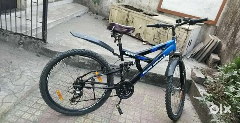 Hero Next Cycle with Gears and Discbreak