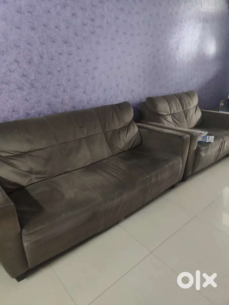 branded 3 + 2 Sofa set