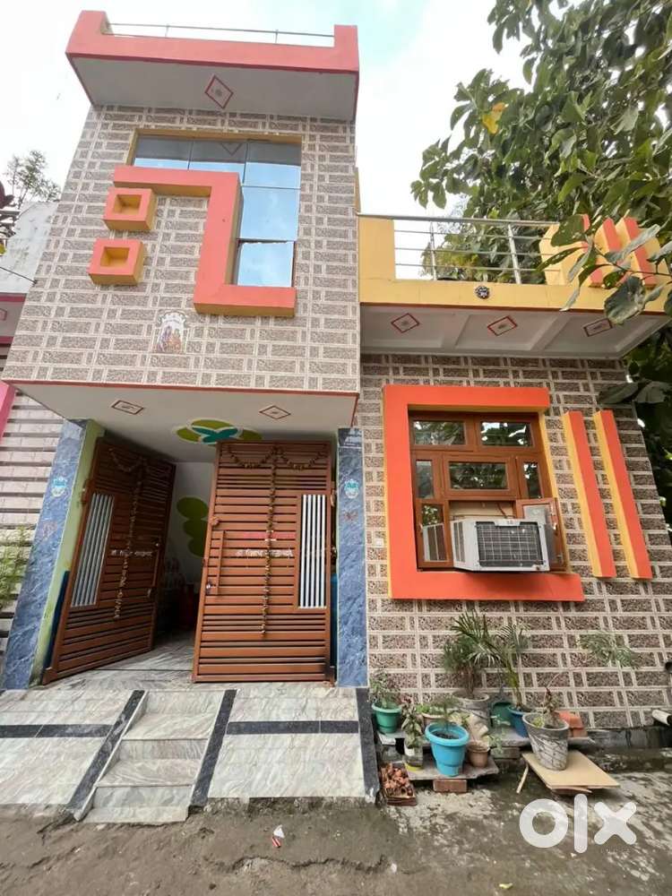 Room:- 2 / Bathroom:- 1 / Kitchen:- 1 / 710 sqft