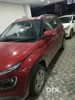 Hyundai Venue 2022 Petrol 43000 Km Driven