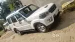 Good codition. 
Like to new car. 
Lenevale hi sampark kare.
Thanks