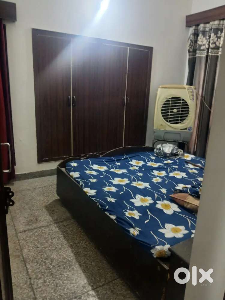 2bhk fully furnished fst floor