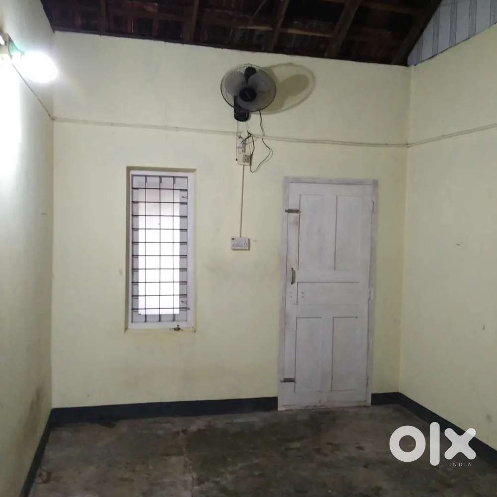 മുറി വാടകക്ക് Room