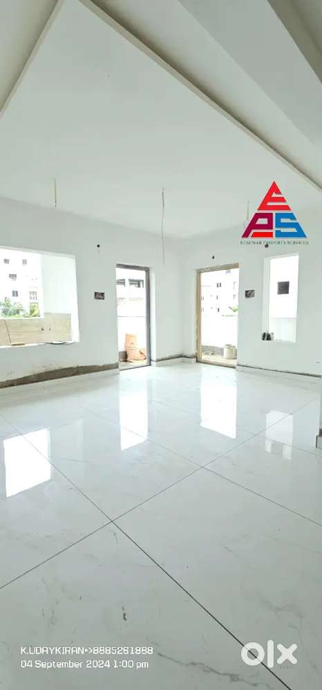 3BHK LUXURIOUS FLAT FOR SALE IN GOLLAPUDI