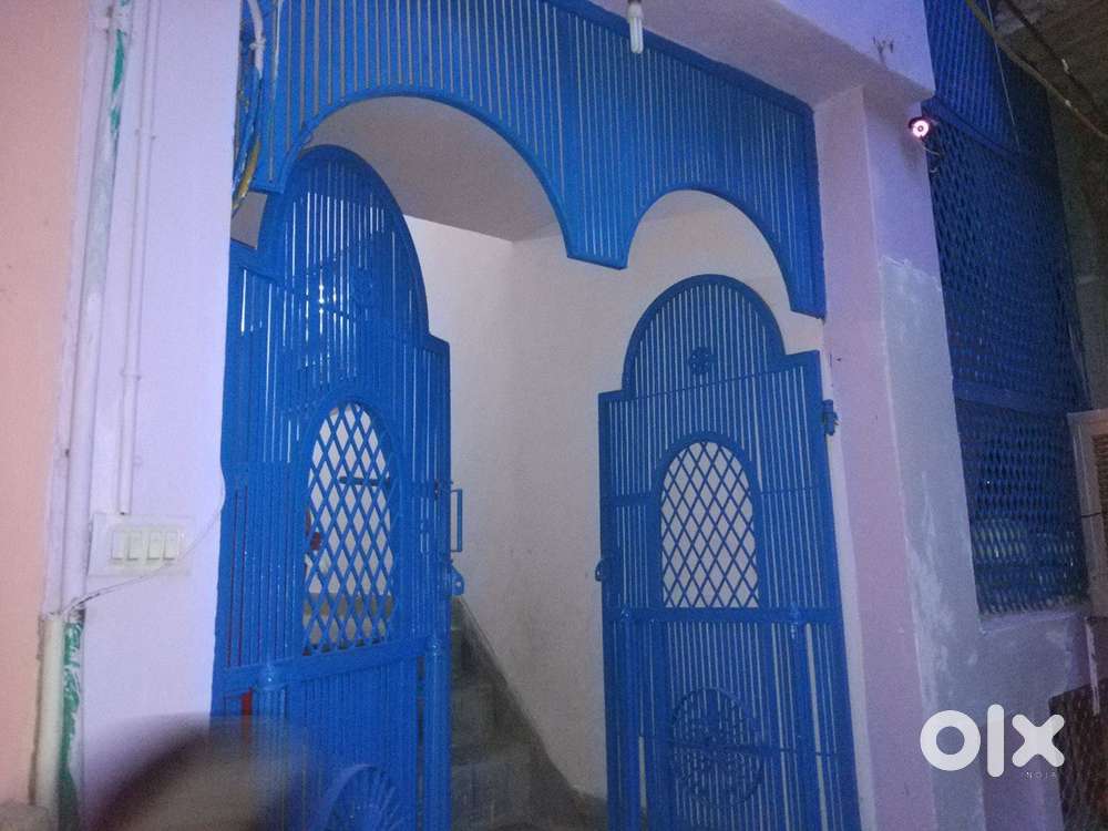 REQUIRED FEMALE ANCHOR ACTRESS REPORTER EDITOR HANDLING STUDIO ASST