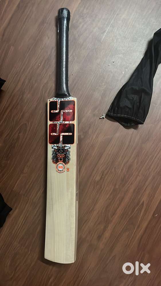 International circket bat