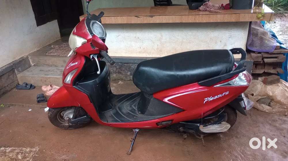 Hero honda pleasure 2015