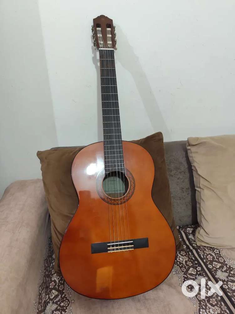 Guitar (Yamaha)