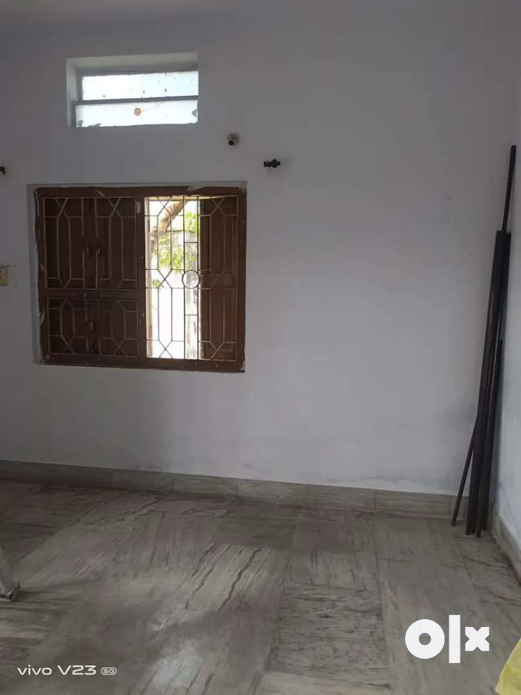 Available 1 room set house for rent in golmuri
