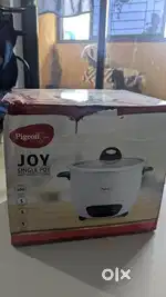 Pigeon 1L rice cooker and prestige mixer juicer