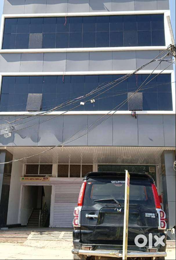 Commercial Space For Rent On Main Road