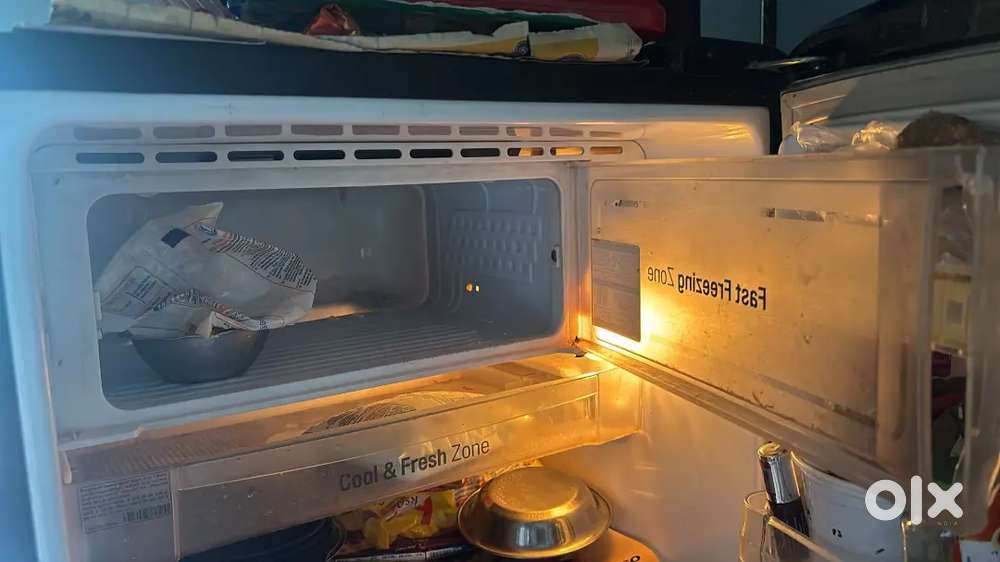 LG refrigerator selling good company and working