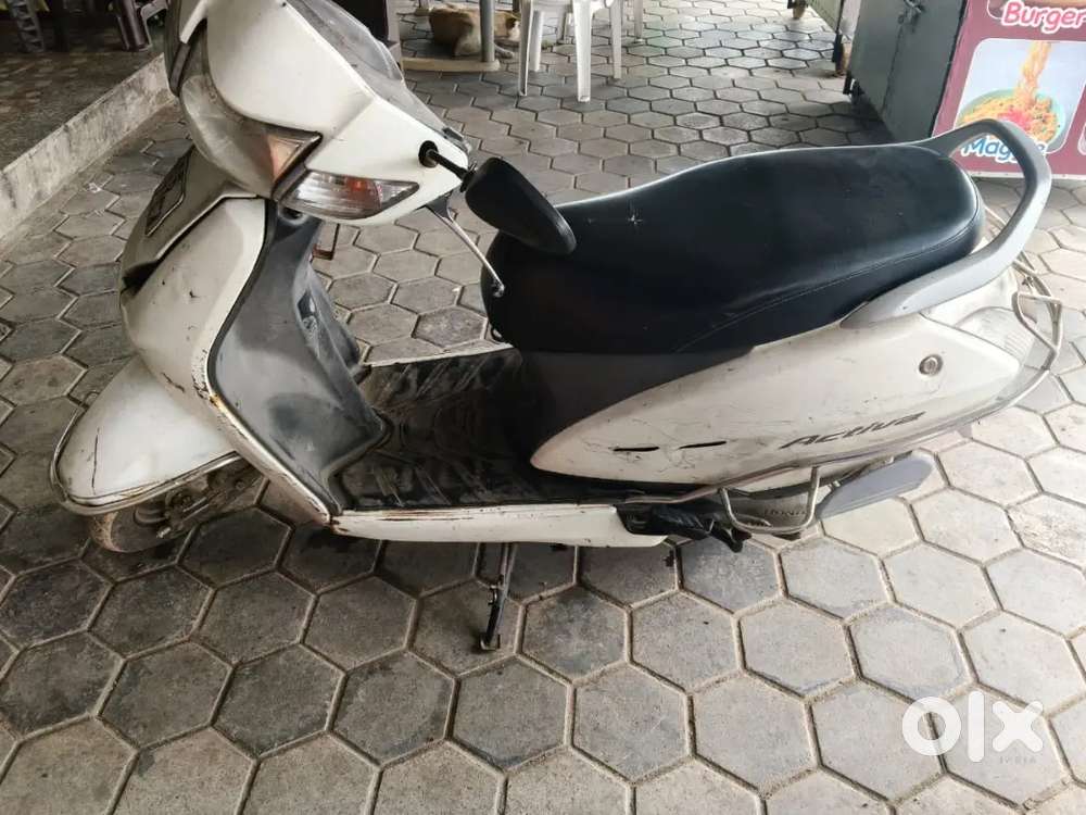 Honda activa 109cc white weight 112