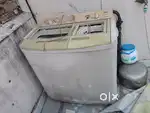 Running washing machine