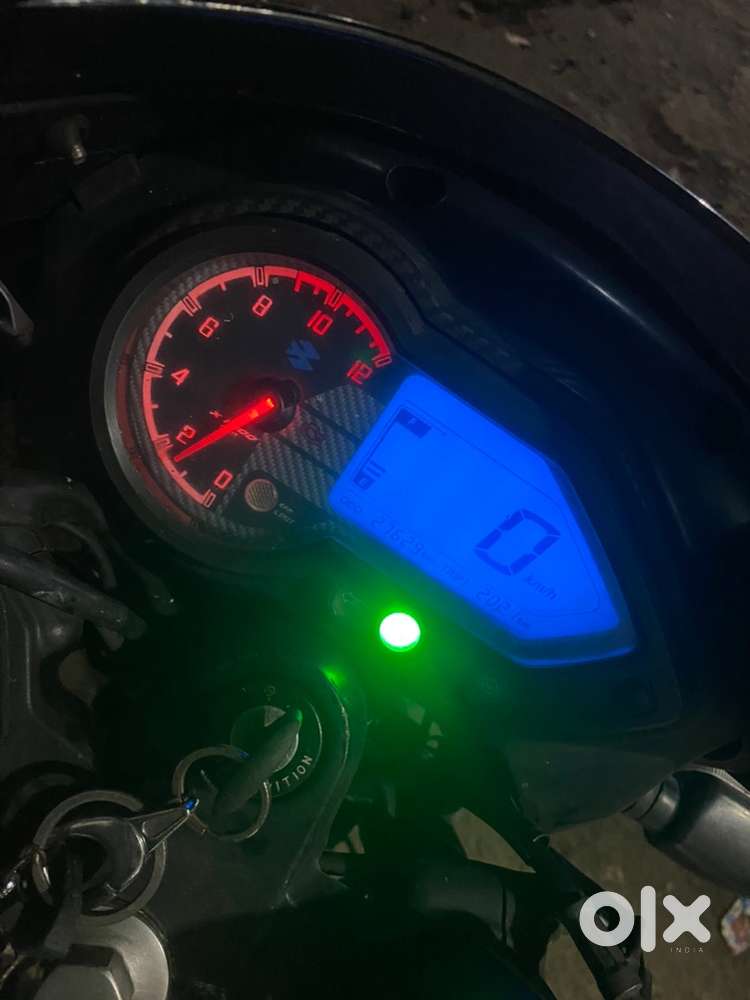 Pulsar 150