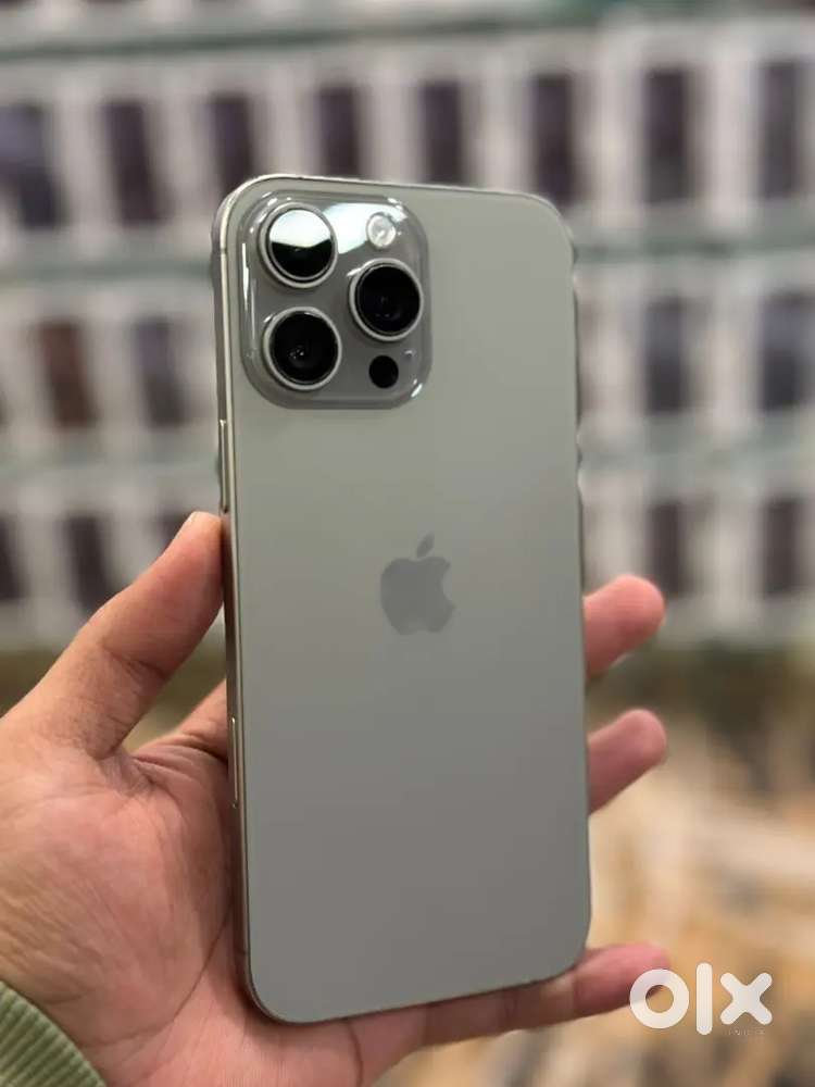 BIGGEST WHOLE SALE DELLER IPHONE 16 PRO MAX IN REFURBISHED CONTACT ME